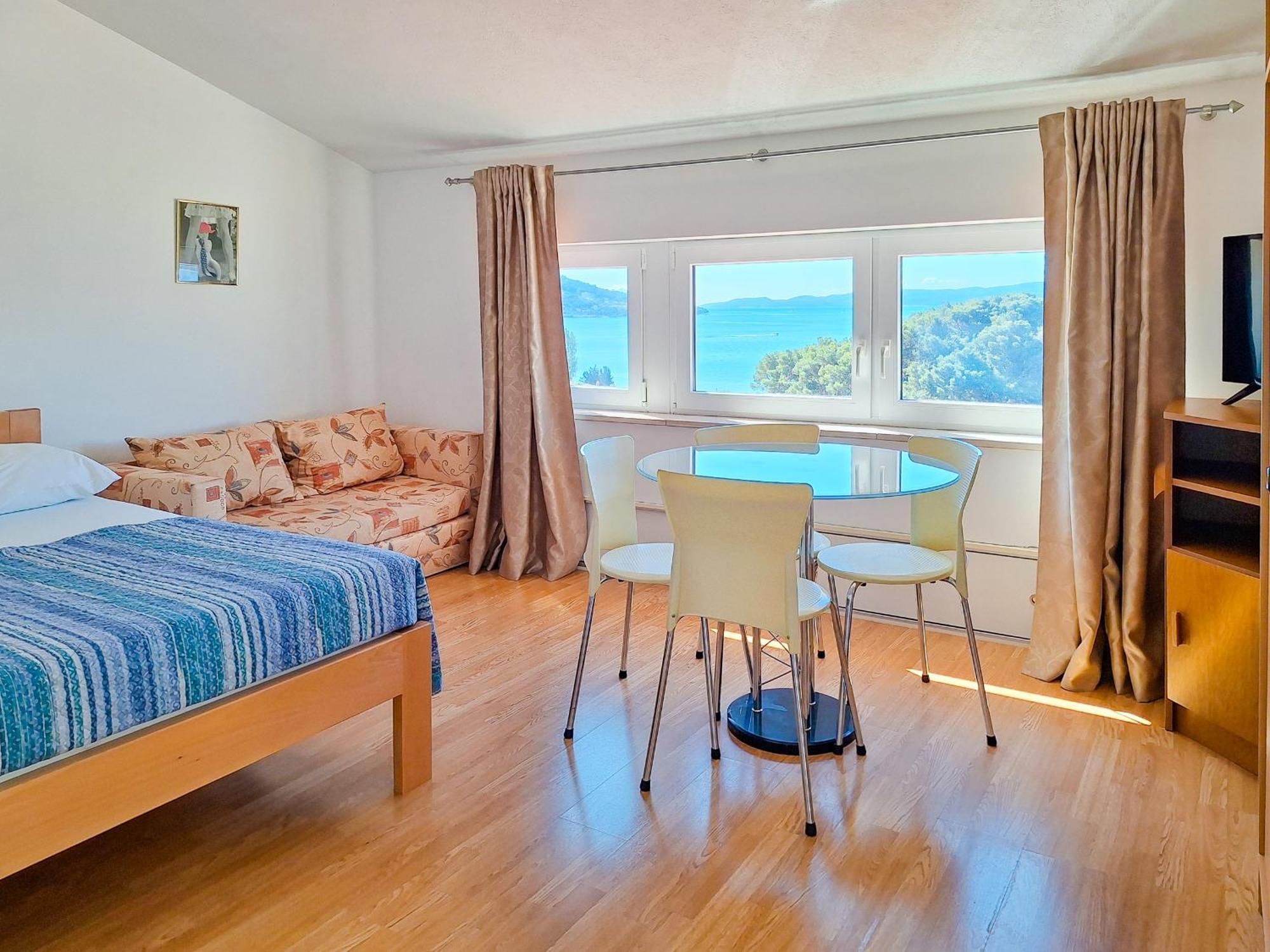 Apartments Maria Дуче Екстер'єр фото