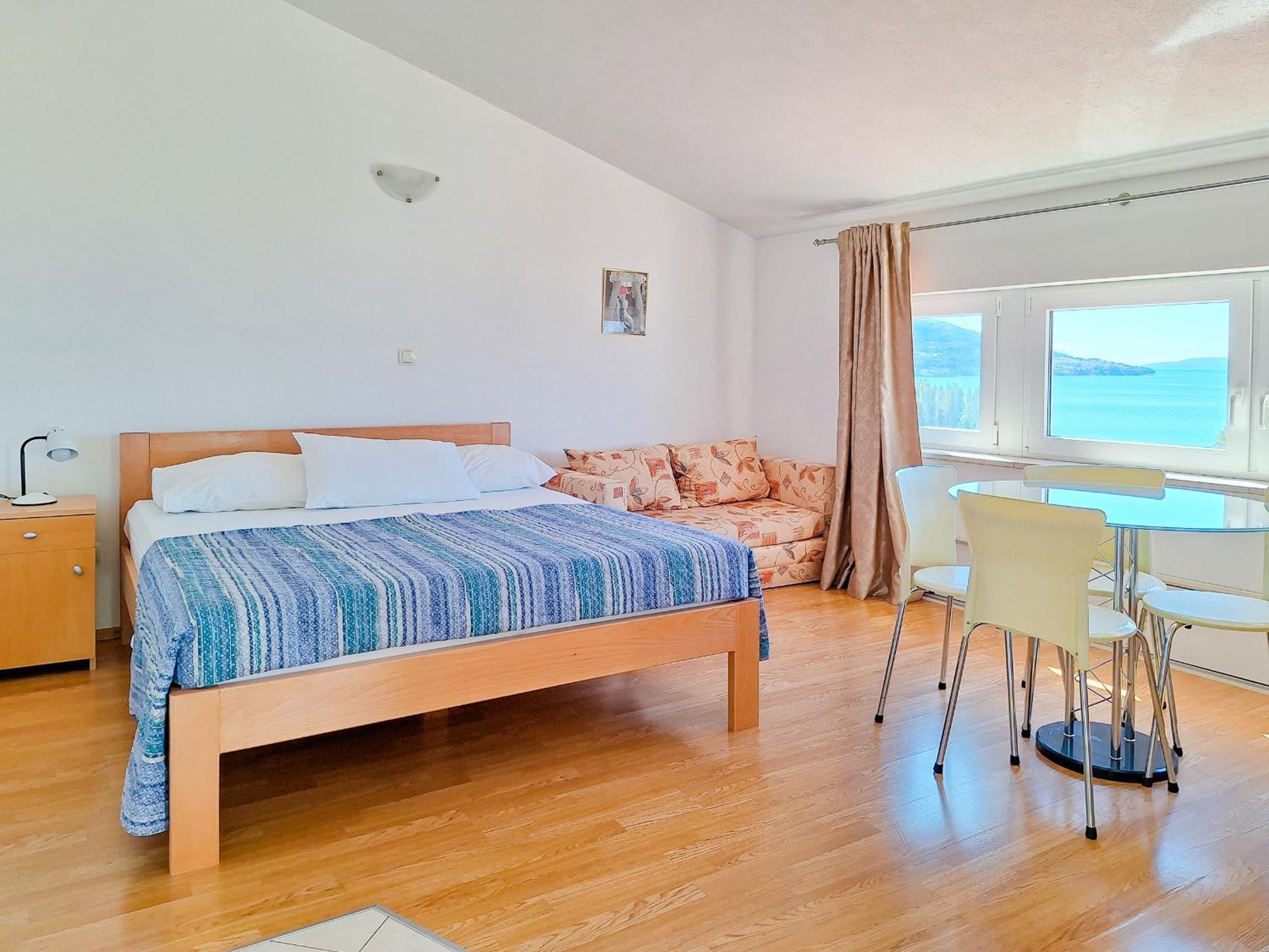 Apartments Maria Дуче Екстер'єр фото